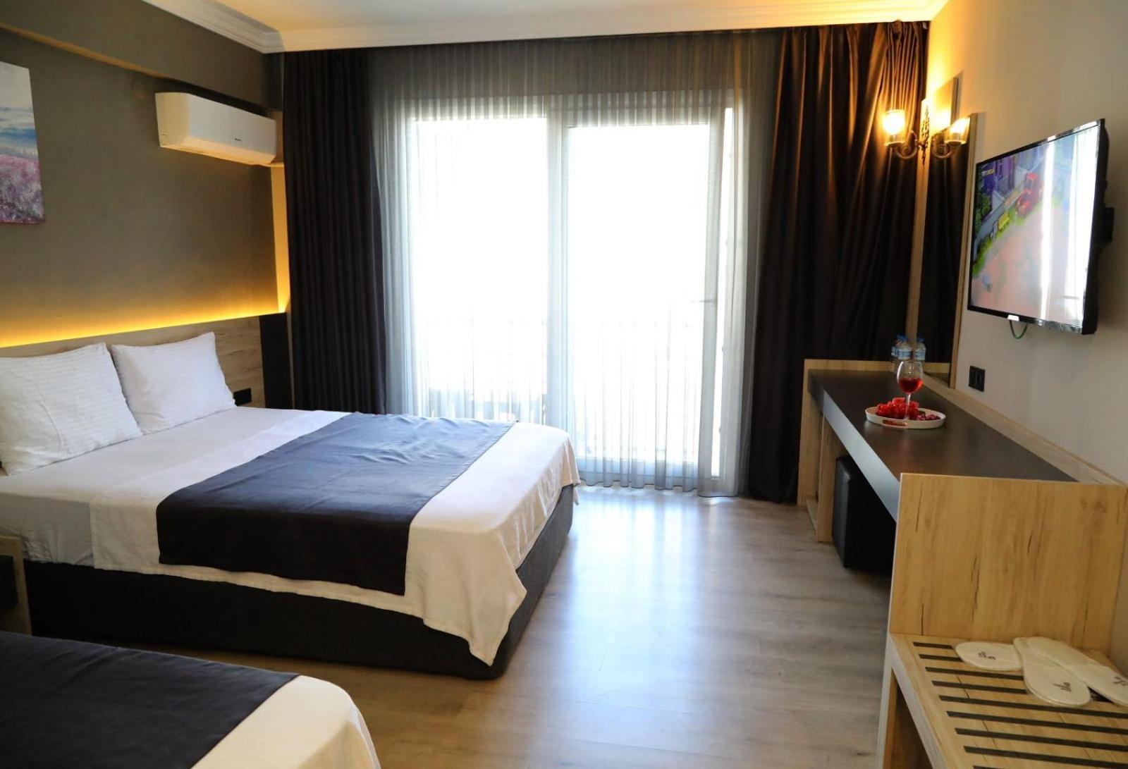 Grand Faik Hotel Cesme Exterior foto