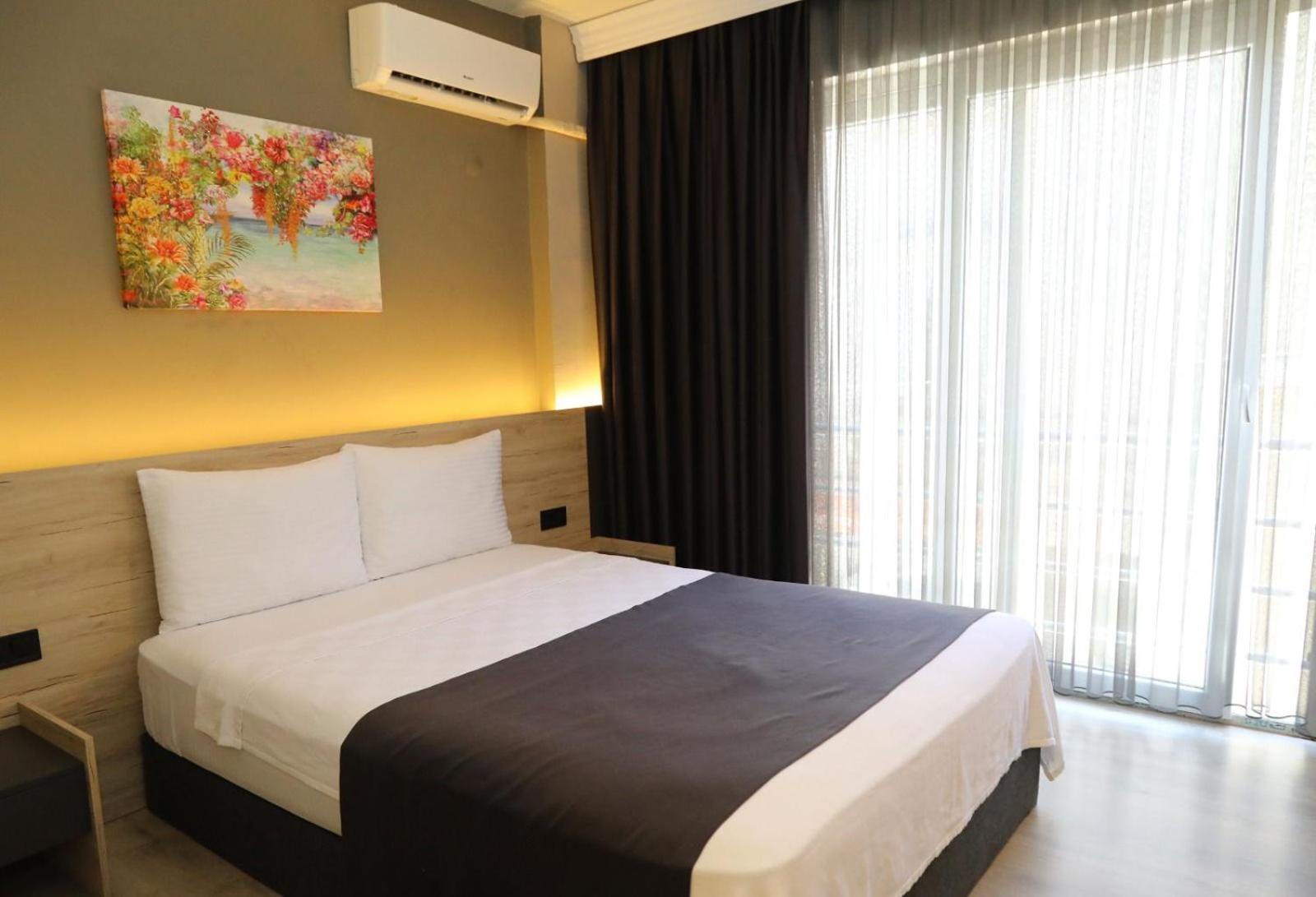 Grand Faik Hotel Cesme Exterior foto
